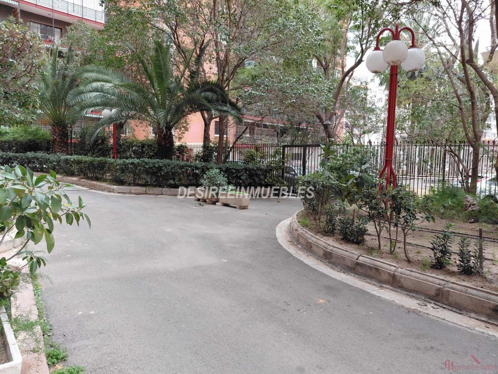 4 slaapkamer Flat te koop in Valencia stad met garage - € 860.000 (Ref: 9654404)