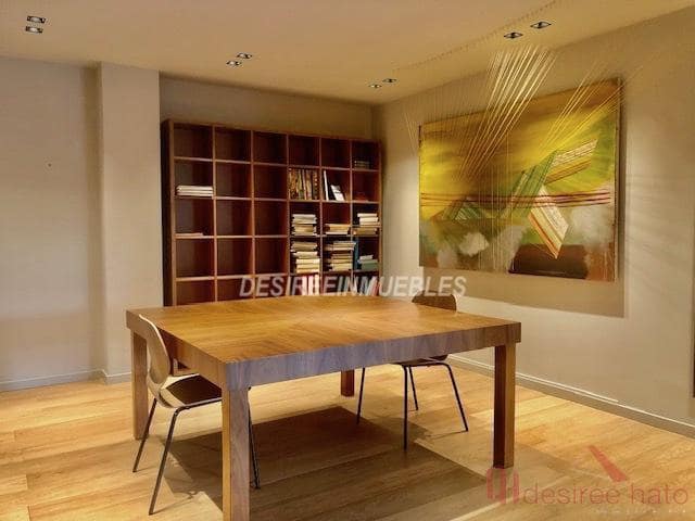 3 slaapkamer Kantoor te koop in Valencia stad - € 400.000 (Ref: 9658064)