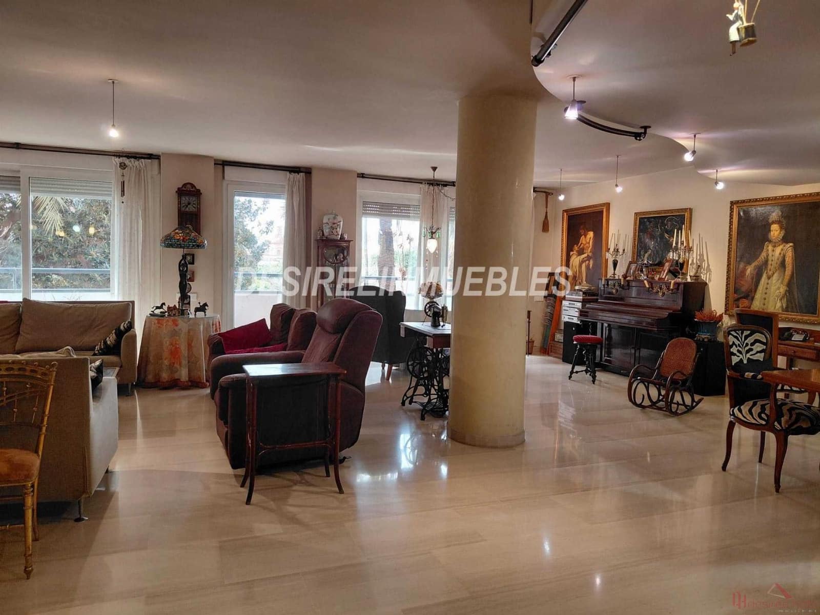 Piso de 4 habitaciones en València ciudad en venta con garaje - 1.700.000 € (Ref: 9676532)