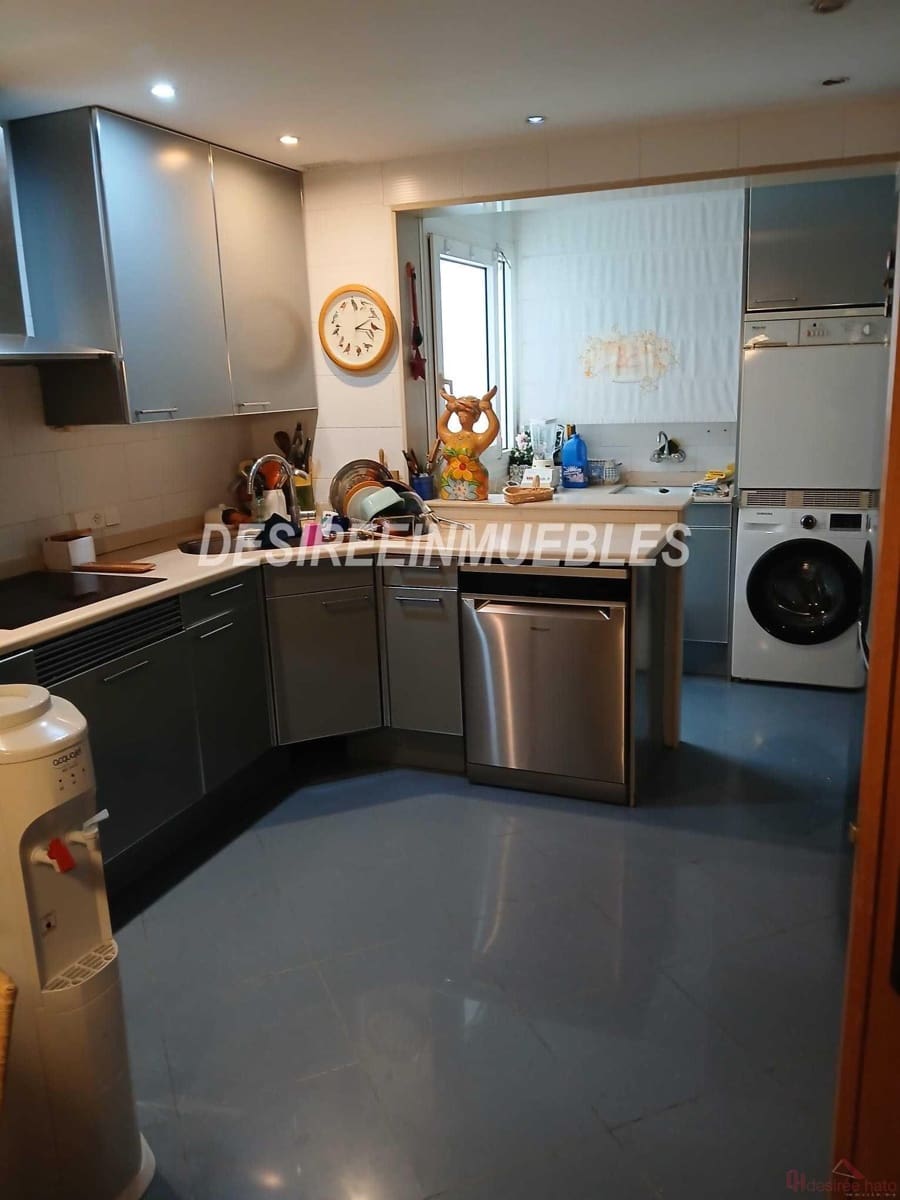 Piso de 4 habitaciones en València ciudad en venta con garaje - 1.700.000 € (Ref: 9676532)