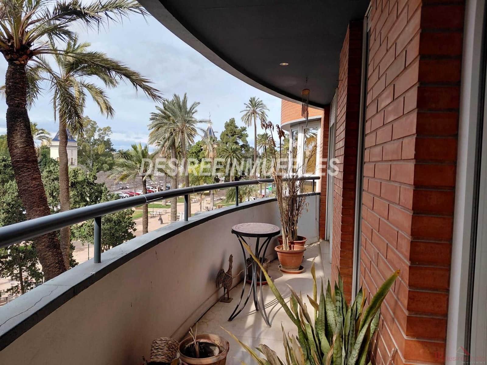 Piso de 4 habitaciones en València ciudad en venta con garaje - 1.700.000 € (Ref: 9676532)