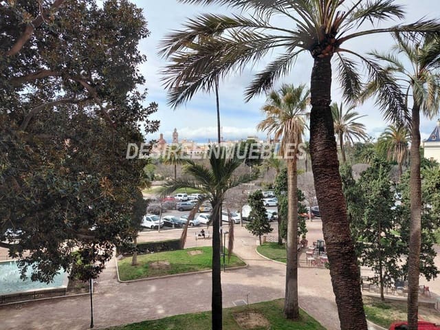 Piso de 4 habitaciones en Exposicio, València ciudad en venta con garaje - 1.700.000 € (Ref: 9676532)