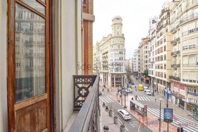 3 makuuhuone Asunto vuokrattavana paikassa Valencia kaupunki mukana 
autotalli - 5 000 € (Ref: 9679315)