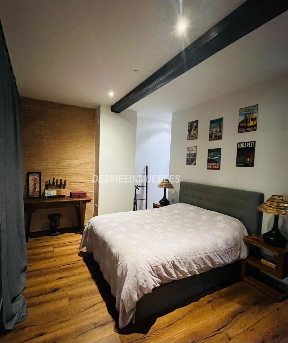 2 slaapkamer Flat te koop in Valencia stad - € 680.000 (Ref: 9679316)