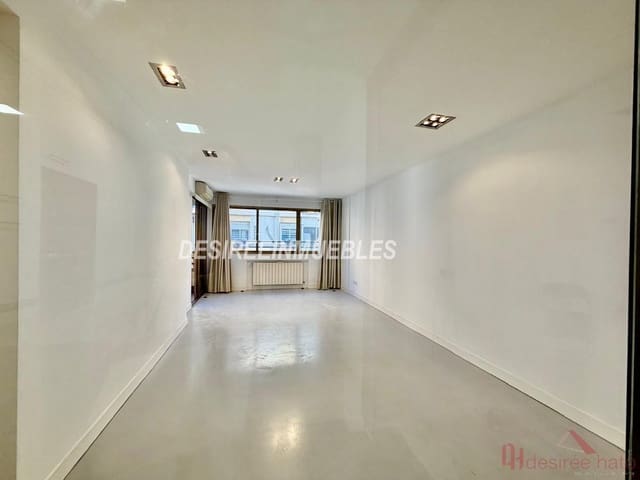 3 quarto Apartamento para arrendar em Exposicio, Valência cidade com garagem - 2 000 € (Ref: 9720909)