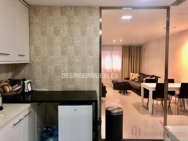 3 slaapkamer Flat te huur in Exposicio, Valencia stad met garage - € 2.500 (Ref: 9720910)
