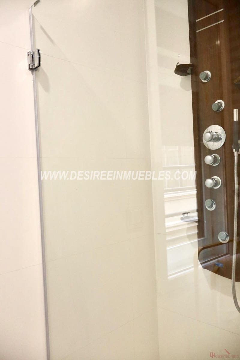 Appartement de 4 chambres à louer à Valence ville avec garage - 5 000 € (Ref: 9720911)