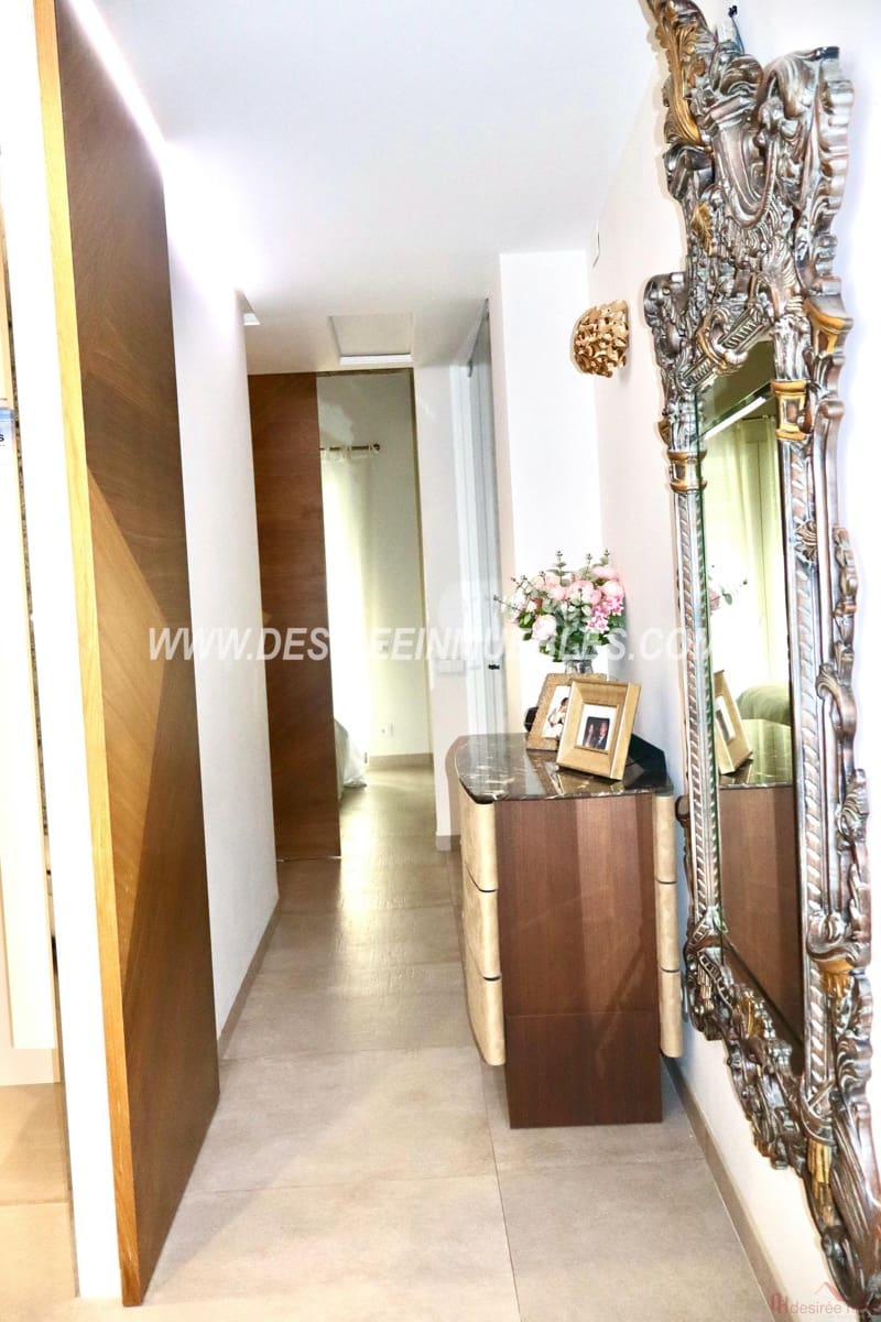 Appartement de 4 chambres à louer à Valence ville avec garage - 5 000 € (Ref: 9720911)