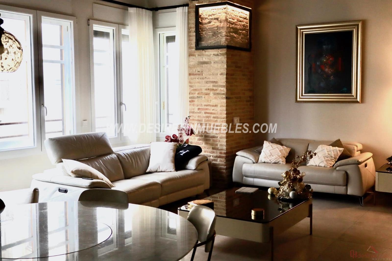 Appartement de 4 chambres à louer à Valence ville avec garage - 5 000 € (Ref: 9720911)