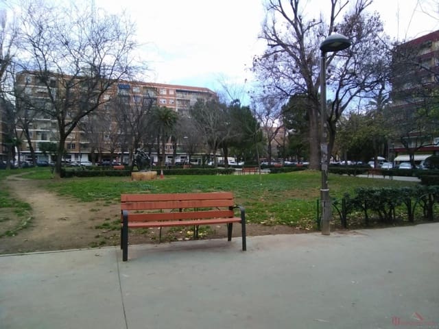 2 chambre Appartement à vendre à Mont-Olivet, Valence ville - 200 000 € (Ref: 9740609)