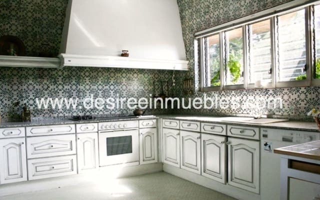 6 soverom Villa til salgs i El Vedat de Torrente, Torrent med svømmebasseng garasje - € 1 700 000 (Ref: 9772477)