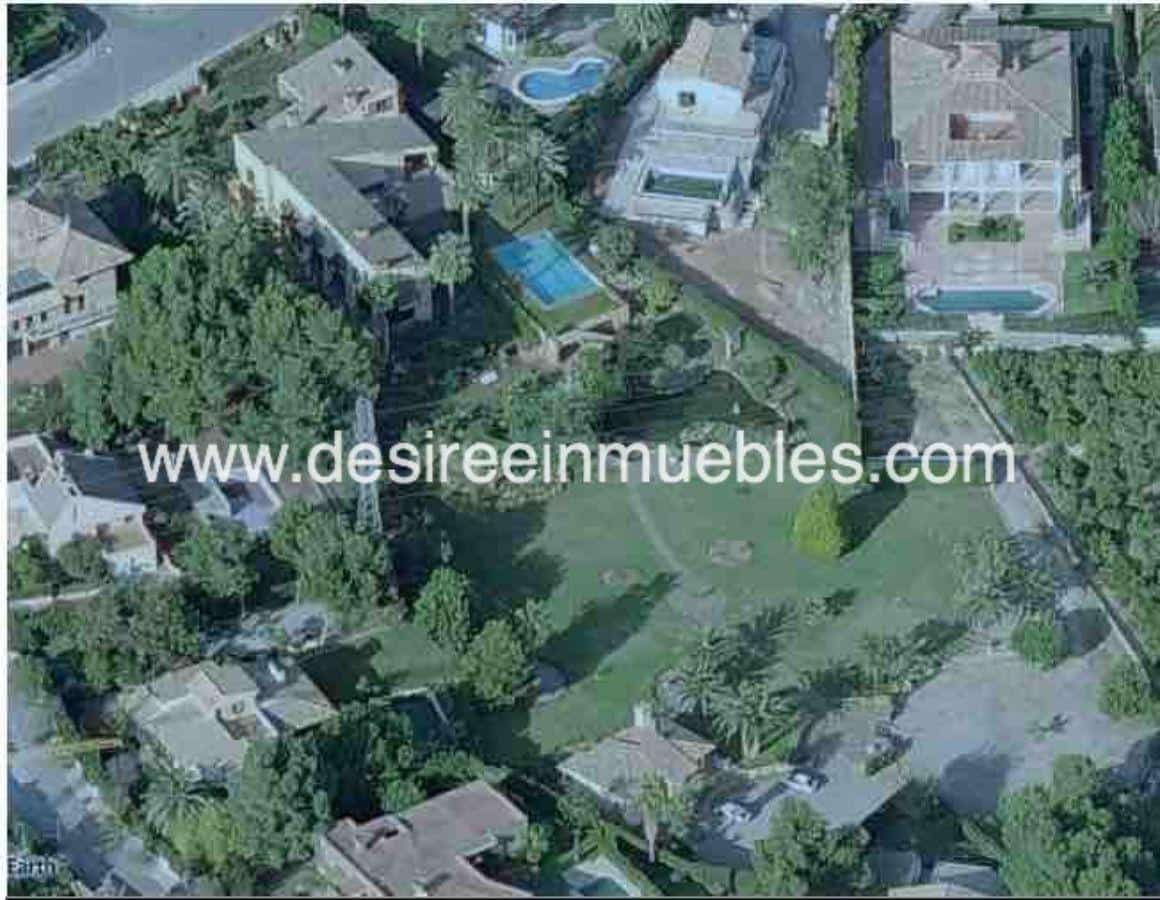 6 bedroom Villa for sale in Torrent with pool garage - € 1,700,000 (Ref: 9772477)