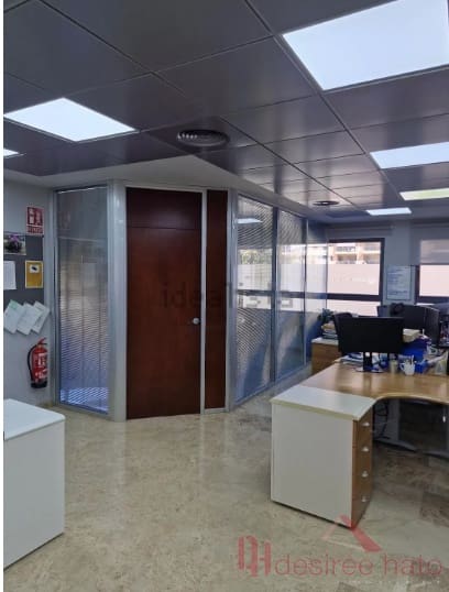 1 soveværelse Kontor til leje i Valencia by med garage - € 6.850 (Ref: 9773238)