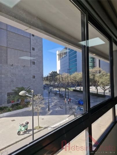 1 soveværelse Kontor til leje i Valencia by med garage - € 6.850 (Ref: 9773238)