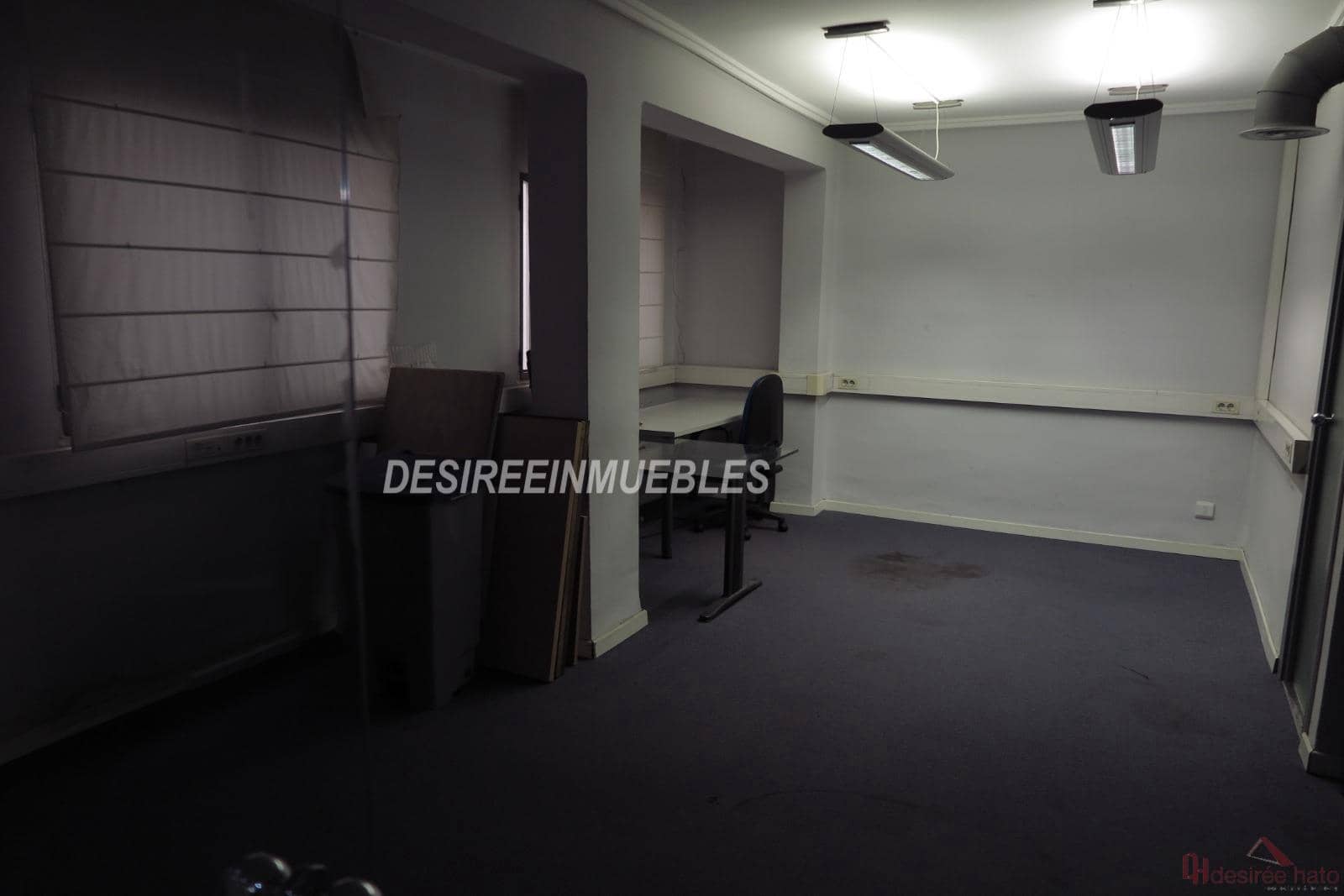 Bureau de 3 chambres à louer à Valence ville - 1 000 € (Ref: 9785971)