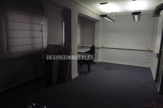3 makuuhuone Toimisto vuokrattavana paikassa La Petxina, Valencia kaupunki - 1 000 € (Ref: 9785971)