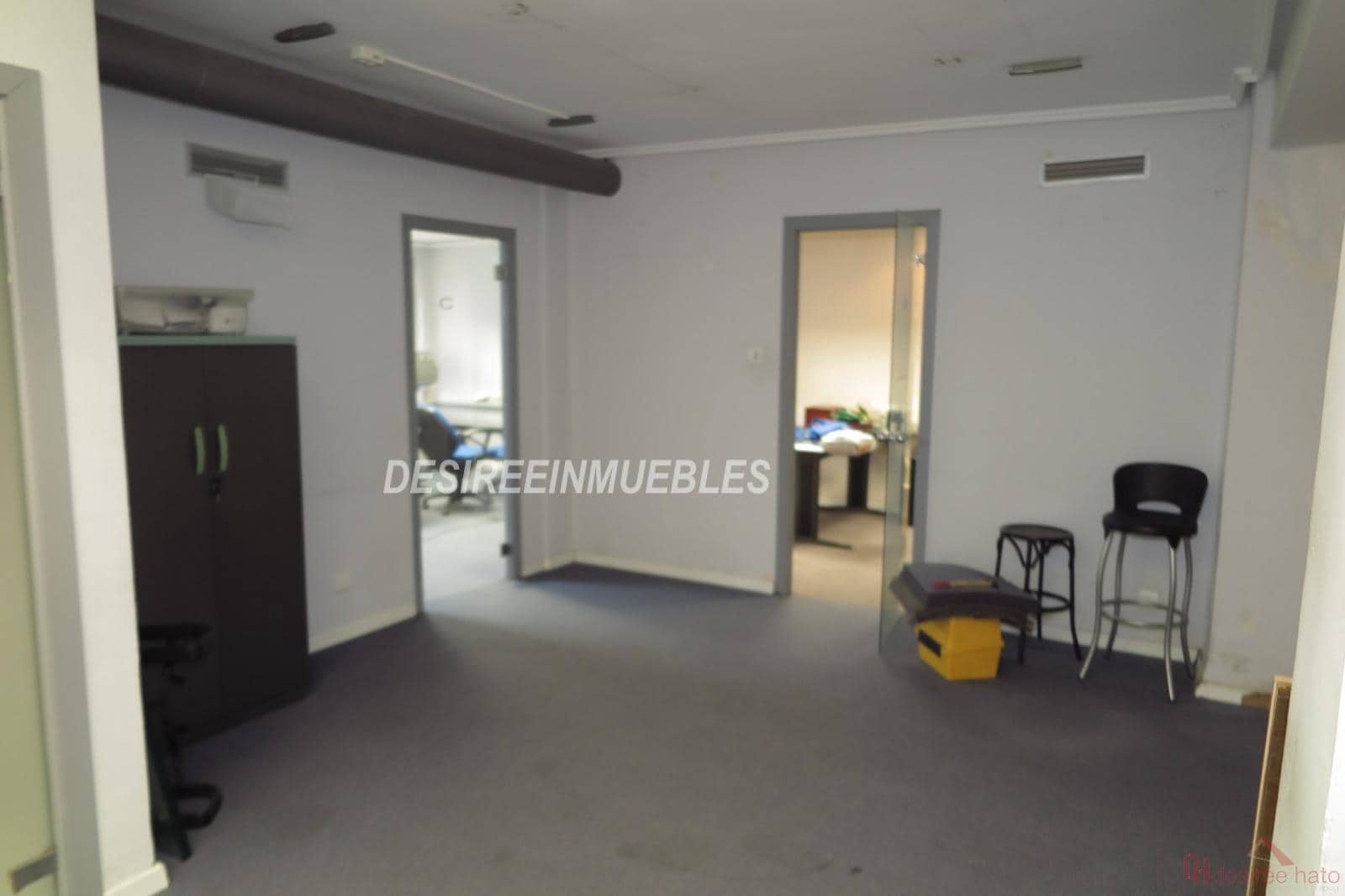 Bureau de 3 chambres à louer à Valence ville - 1 000 € (Ref: 9785971)
