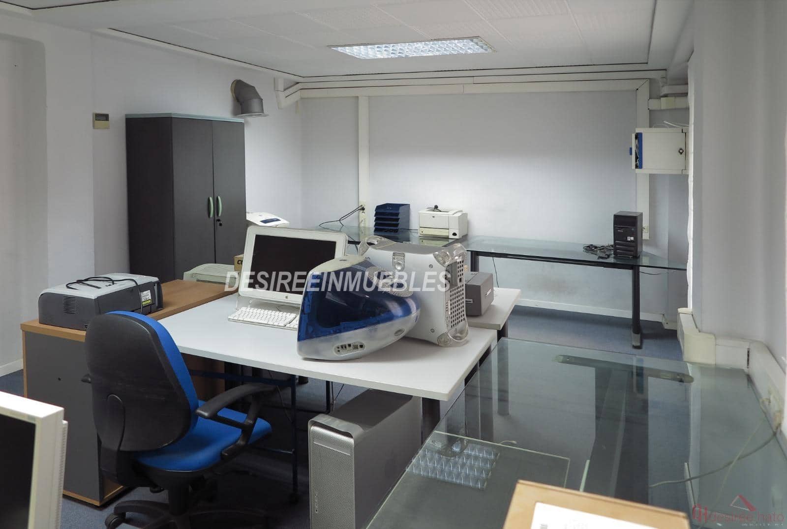 Bureau de 3 chambres à louer à Valence ville - 1 000 € (Ref: 9785971)