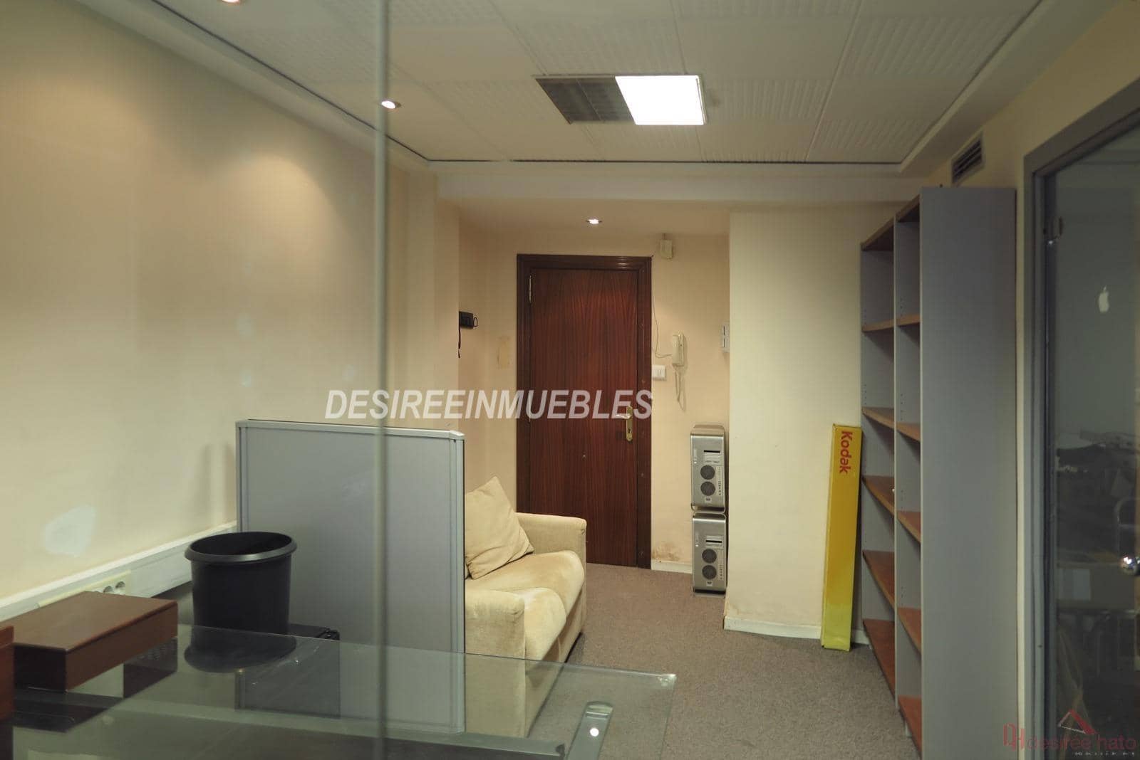 Bureau de 3 chambres à louer à Valence ville - 1 000 € (Ref: 9785971)