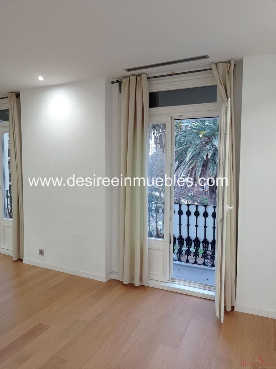 1 soveværelse Kontor til leje i Valencia by - € 2.450 (Ref: 9789813)