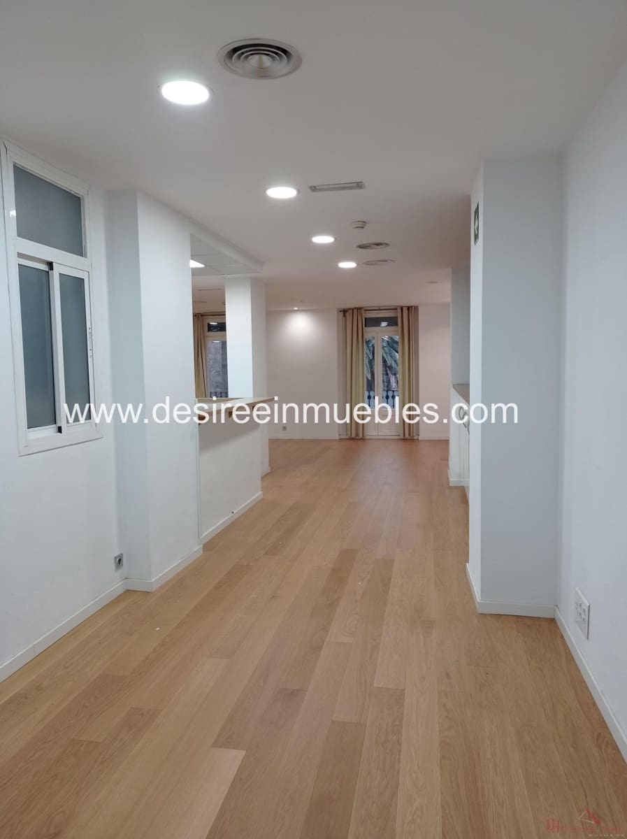 1 soveværelse Kontor til leje i Valencia by - € 2.450 (Ref: 9789813)