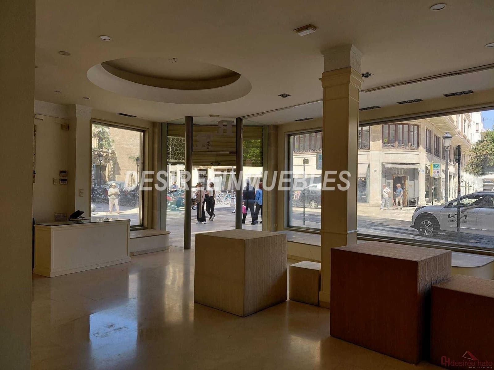 1 sypialnia Komercyjne do wynajęcia w Miasto Walencja - 5 500 € (Ref: 9789814)