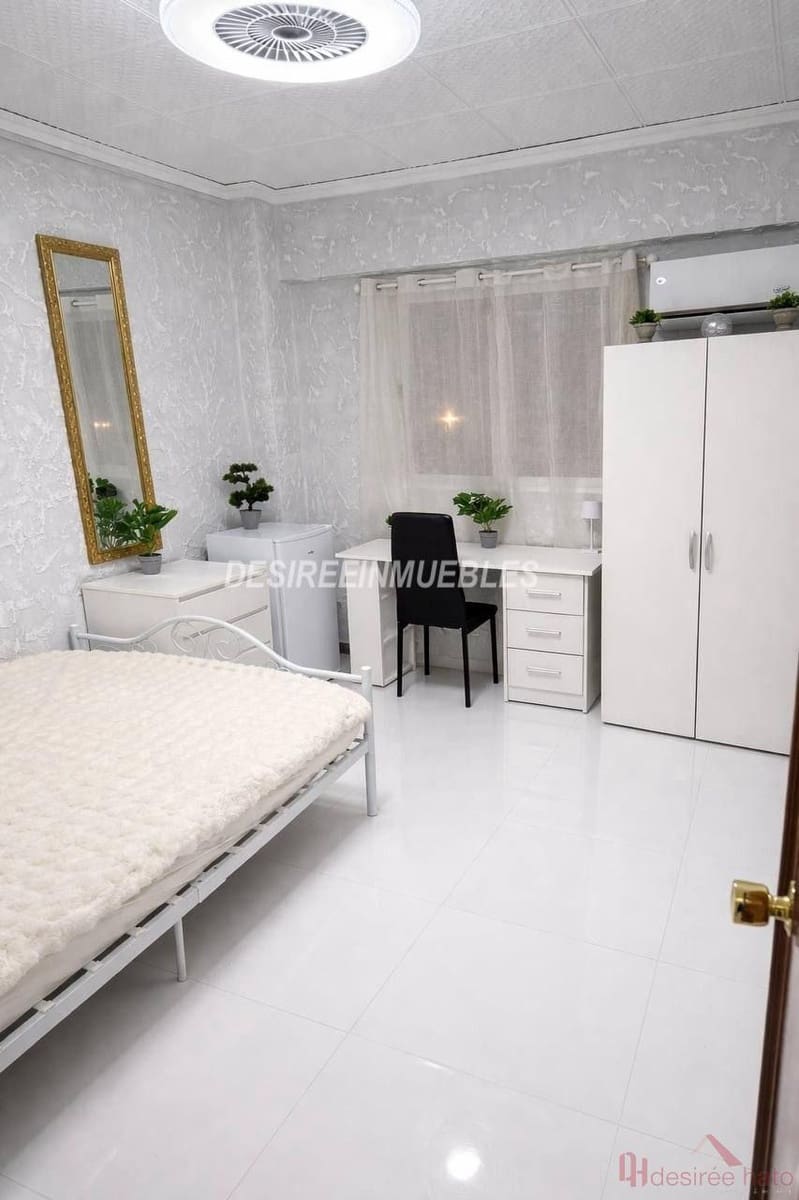 5 sypialnia Mieszkanie na sprzedaż w Miasto Walencja - 238 000 € (Ref: 9793704)