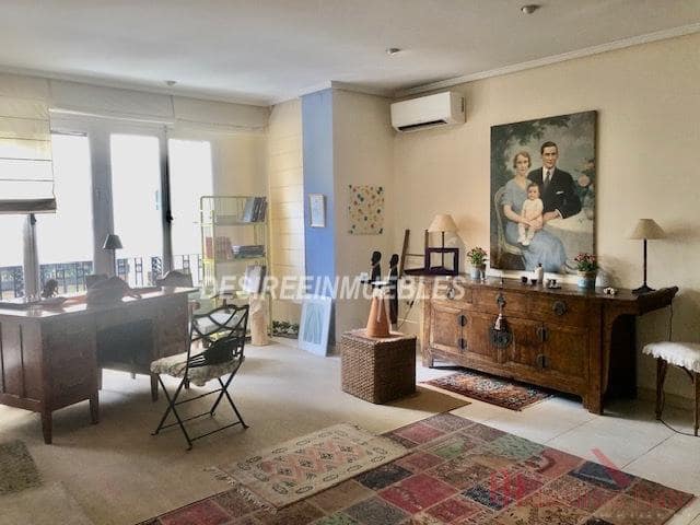 4 Zimmer Wohnung zu verkaufen in Valencia Stadt - 950.000 € (Ref: 9798408)