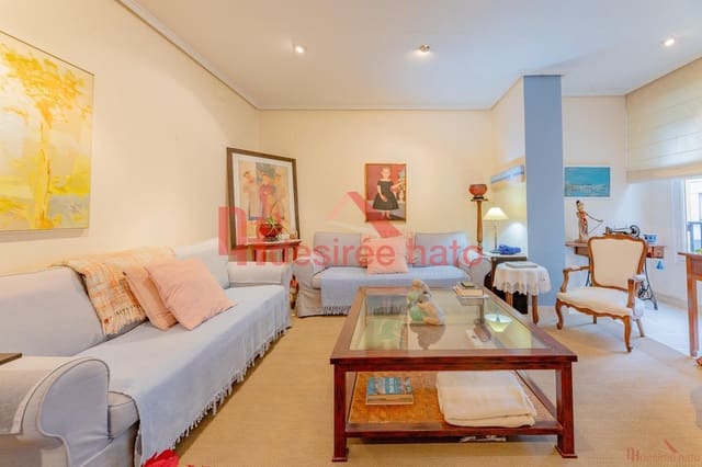 4 slaapkamer Flat te koop in El Mercat, Valencia stad - € 950.000 (Ref: 9798408)
