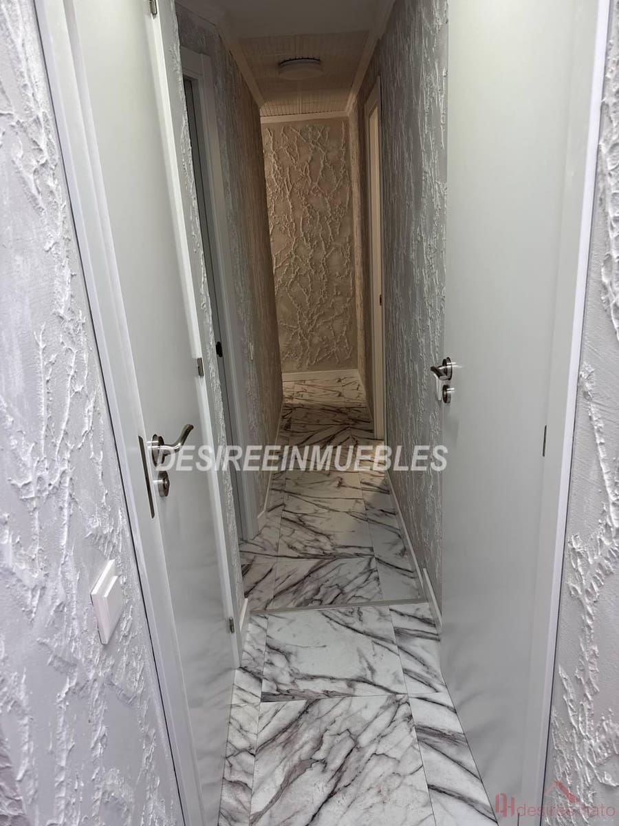 5 chambre Appartement à vendre à Xirivella - 227 000 € (Ref: 9798409)