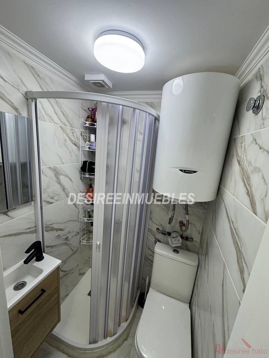 5 chambre Appartement à vendre à Xirivella - 227 000 € (Ref: 9798409)