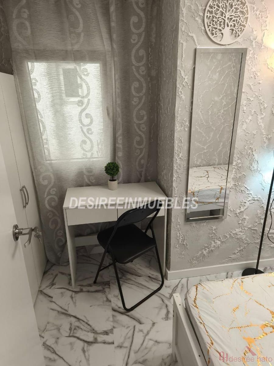 5 chambre Appartement à vendre à Xirivella - 227 000 € (Ref: 9798409)