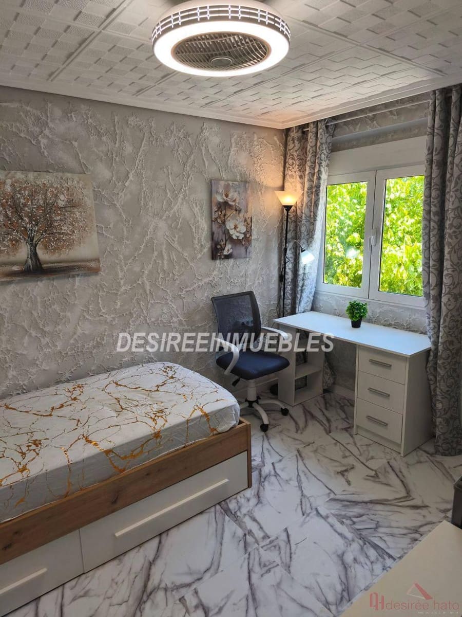 5 chambre Appartement à vendre à Xirivella - 227 000 € (Ref: 9798409)