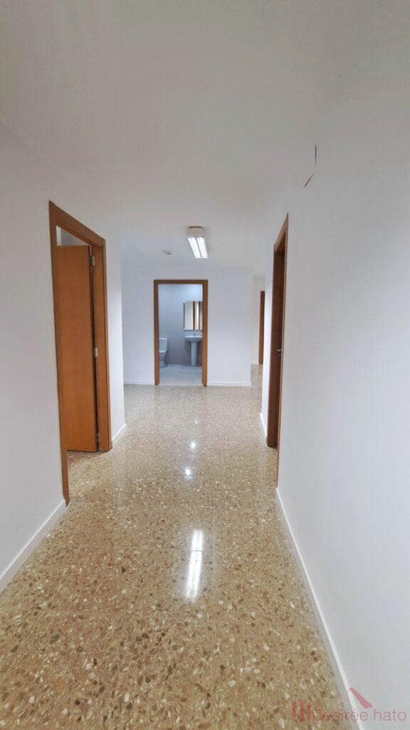 8 slaapkamer Kantoor te huur in Valencia stad - € 3.000 (Ref: 9807285)
