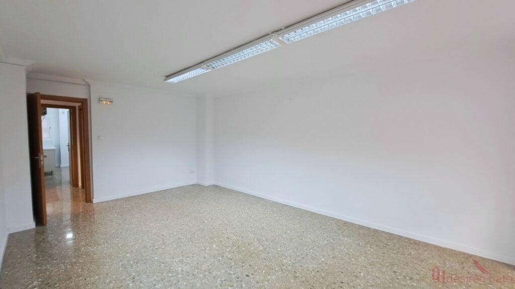 8 slaapkamer Kantoor te huur in Valencia stad - € 3.000 (Ref: 9807285)
