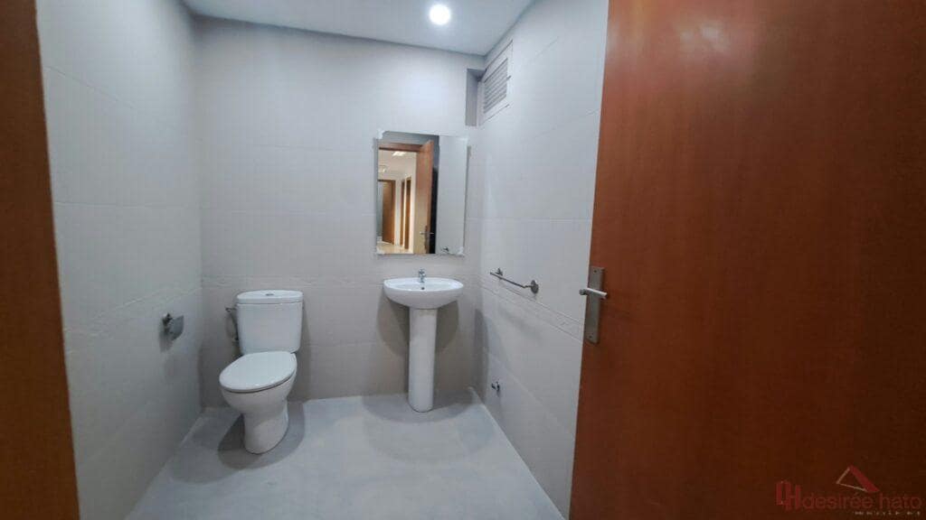 8 slaapkamer Kantoor te huur in Valencia stad - € 3.000 (Ref: 9807285)