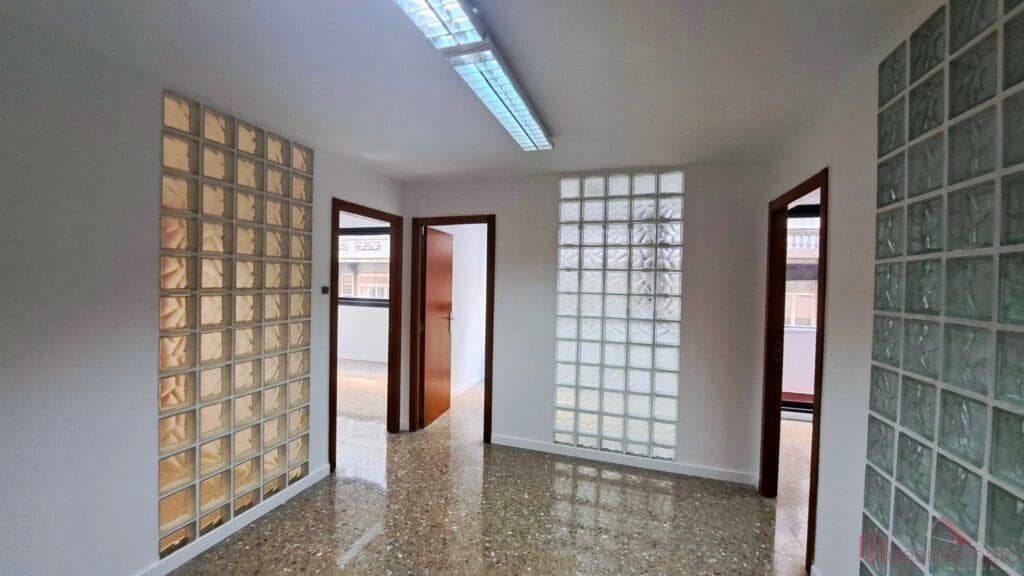 8 slaapkamer Kantoor te huur in Valencia stad - € 3.000 (Ref: 9807285)