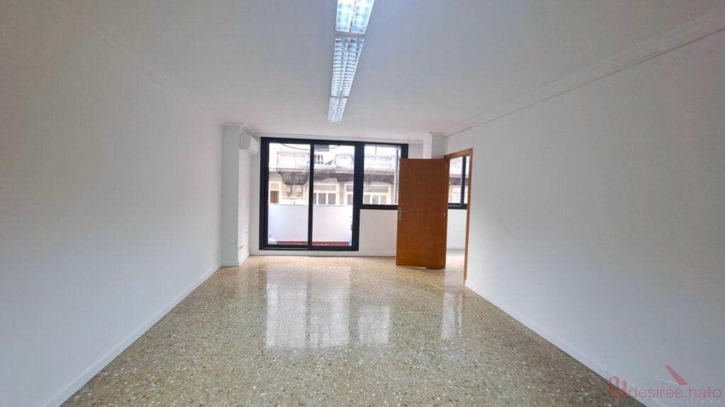 8 slaapkamer Kantoor te huur in Valencia stad - € 3.000 (Ref: 9807285)