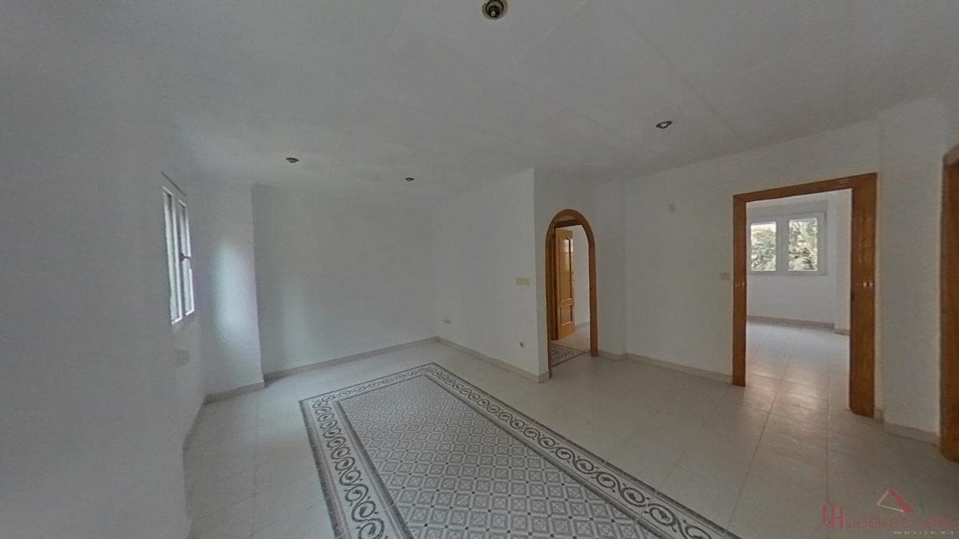 3 bedroom Flat for sale in Valencia city - € 299,000 (Ref: 9816007)