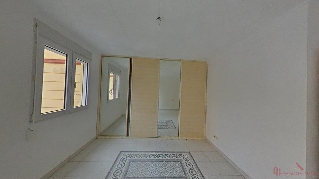 3 bedroom Flat for sale in Valencia city - € 299,000 (Ref: 9816007)
