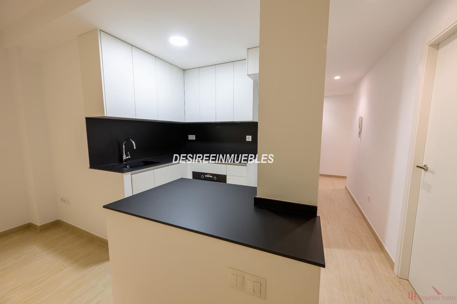 2 makuuhuone Asunto myytävänä paikassa Valencia kaupunki - 360 000 € (Ref: 9816650)