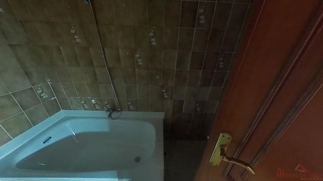 3 chambre Appartement à vendre à Ciutat Fallera, Valence ville - 218 000 € (Ref: 9830405)
