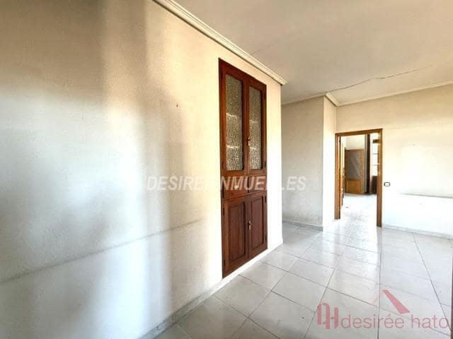 11 bedroom Townhouse for sale in Rocafort with garage - € 690,000 (Ref: 9836703)