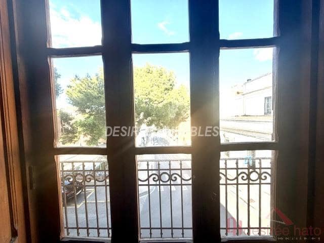 11 bedroom Townhouse for sale in Rocafort with garage - € 690,000 (Ref: 9836703)