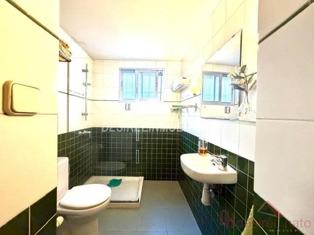 11 bedroom Townhouse for sale in Rocafort with garage - € 690,000 (Ref: 9836703)