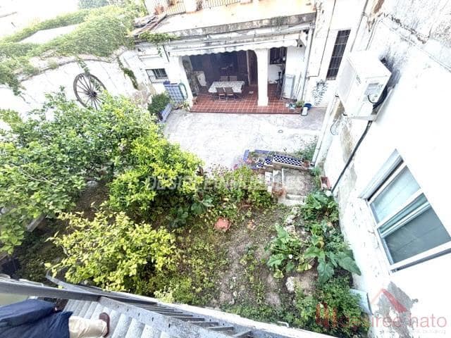 11 bedroom Townhouse for sale in Rocafort with garage - € 690,000 (Ref: 9836703)
