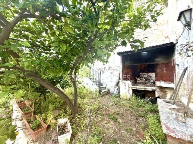 11 bedroom Townhouse for sale in Rocafort with garage - € 690,000 (Ref: 9836703)