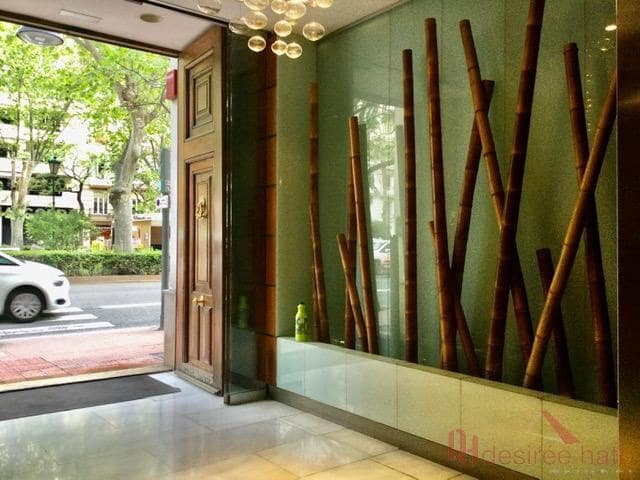 1 makuuhuone Toimisto vuokrattavana paikassa La Gran Via, Valencia kaupunki - 2 800 € (Ref: 9843678)