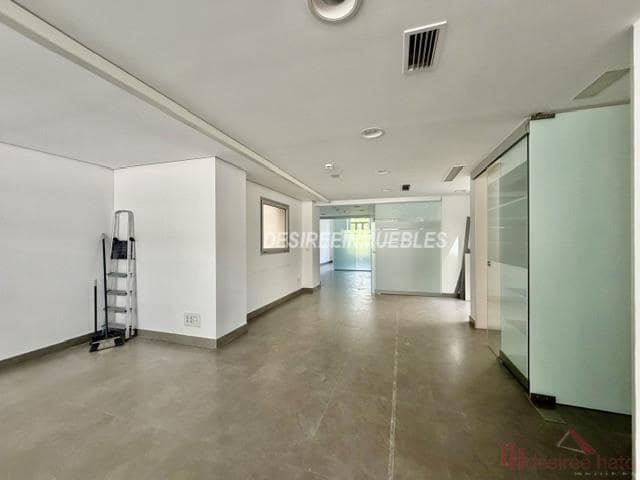 1 bedroom Office for rent in Valencia city - € 2,800 (Ref: 9843678)