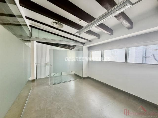 1 bedroom Office for rent in Valencia city - € 2,800 (Ref: 9843678)